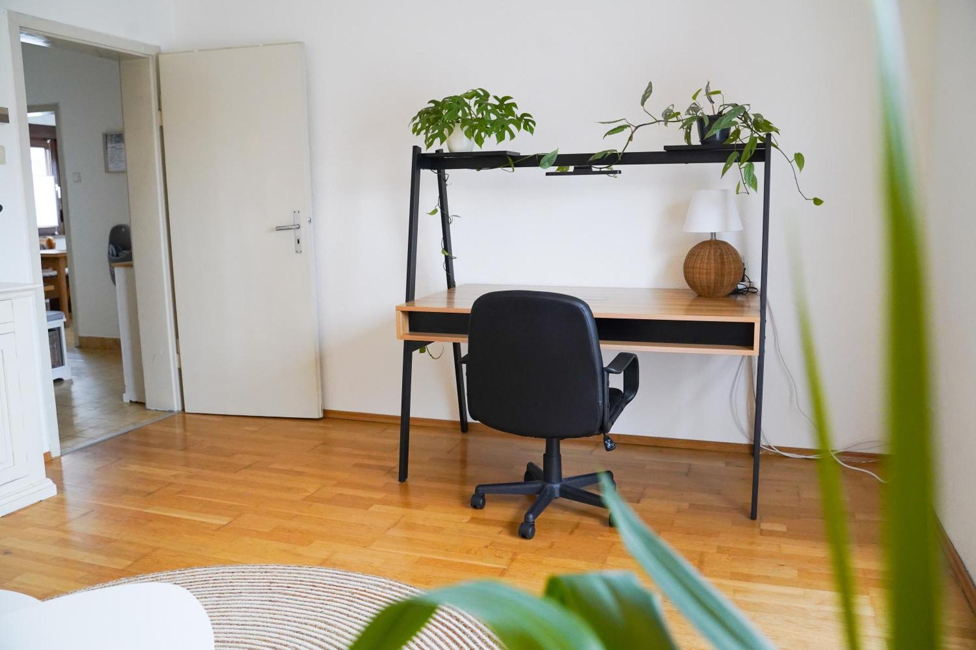 Happybnb Apartment Mit Sonniger Terrasse Lochgau Esterno foto